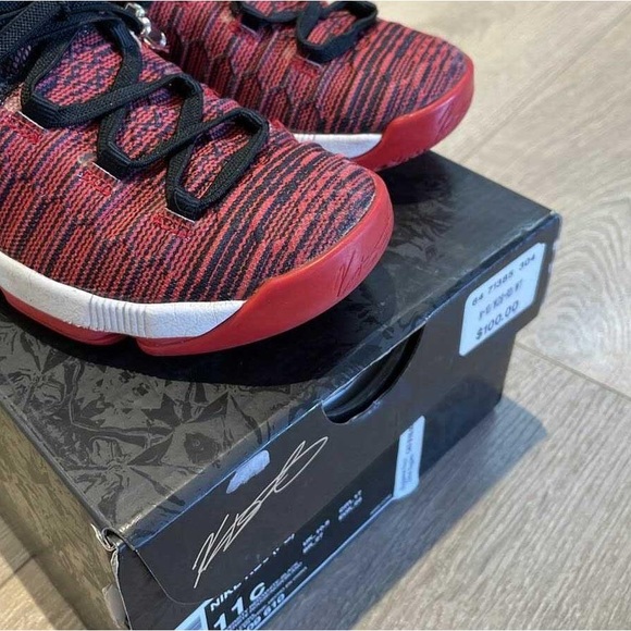 LIKE NEW - Kids Nike KD9 shoes with box - size 11C - Picture 4 of 4